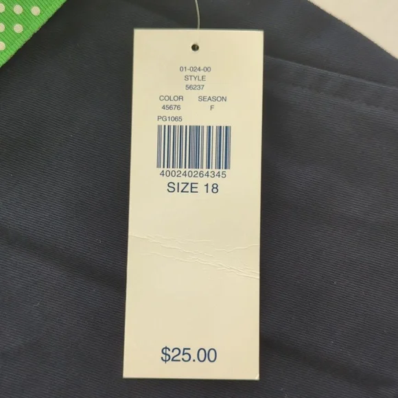 NWT Karen Scott Sport High-Waisted Stretch Belted Shorts 18 Navy Blue Pockets - Picture 7 of 16